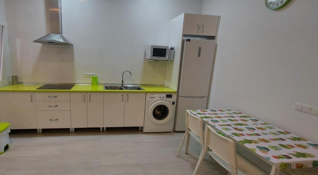 La Paloma Apartment Malaga Bagian luar foto