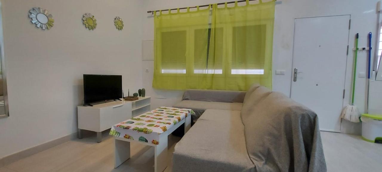 La Paloma Apartment Malaga Bagian luar foto